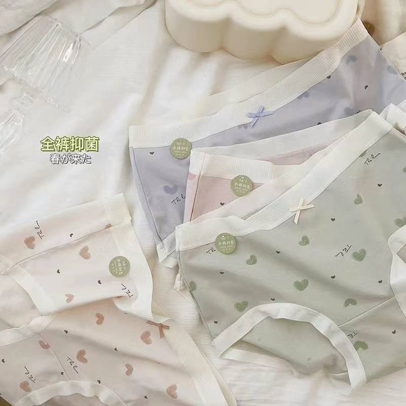 Organic cotton Japanese female underwear with hearts