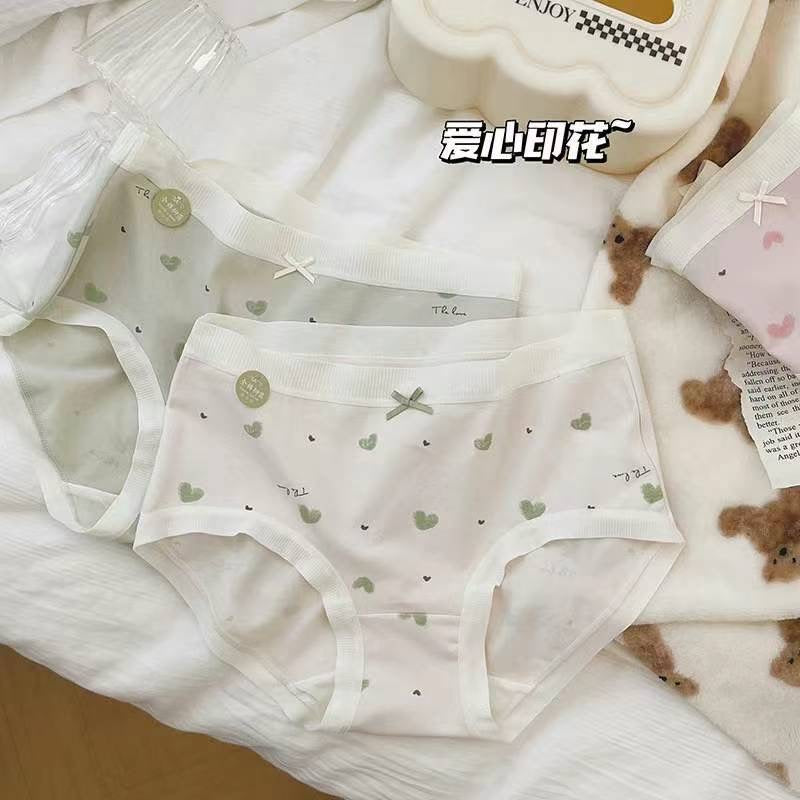 Organic cotton Japanese female underwear with hearts